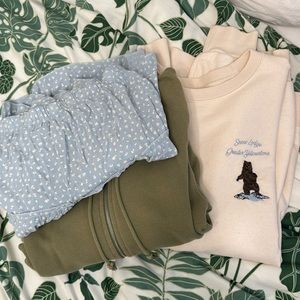 Brandy Melville Bundle! Sweatshirt, hoodie, and skirt!